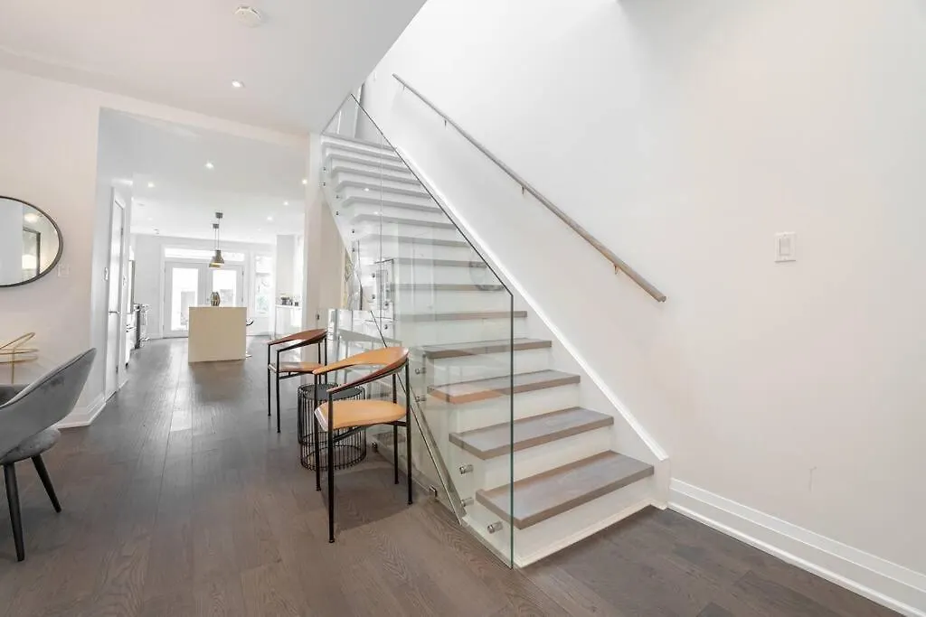 Vila Brand New Luxury 5 Bed Oasis In The Heart Downtown Toronto